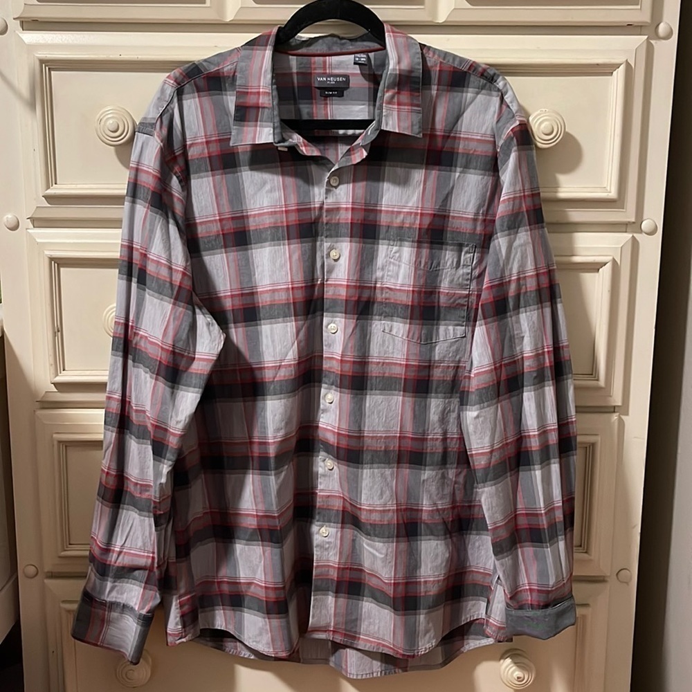 𝅺EUC Van Heusen Easy Care Flex Non Iron Plaid Shirt
